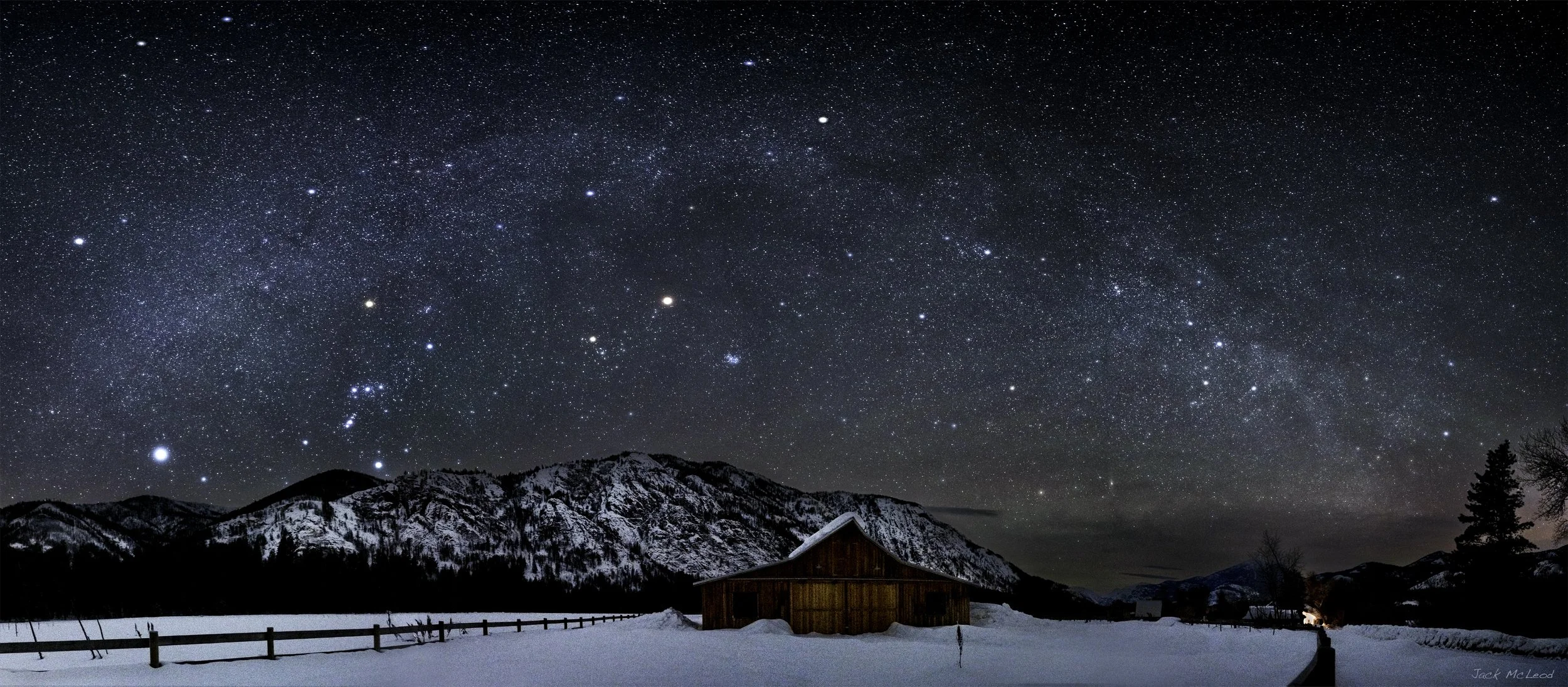 オルゴナイト☆ Milky Northern Cross Milky Way over Pralongia Ski Lift | Dolomites